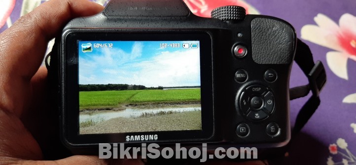 Samsung WB1100F